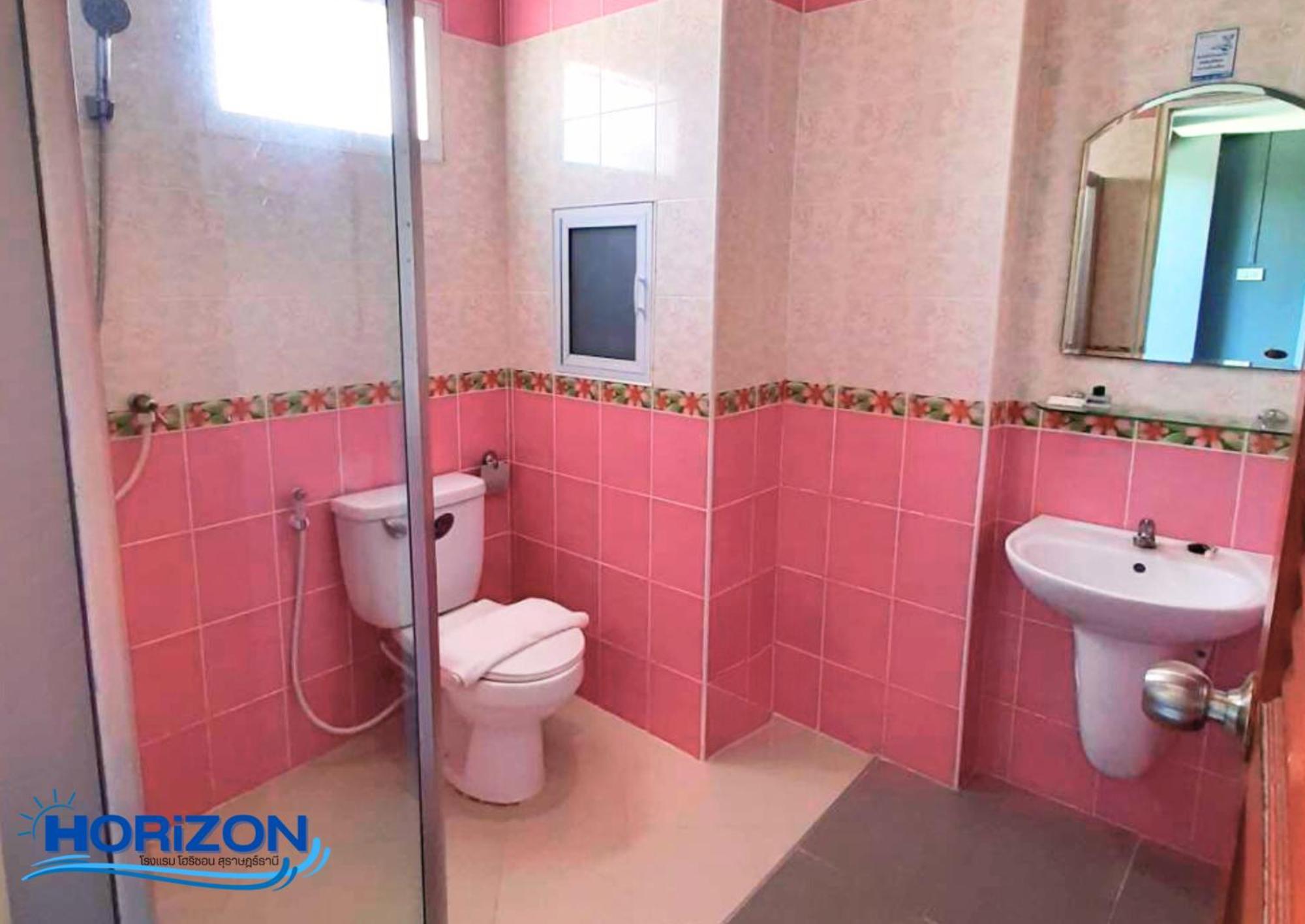 Horizon Hotel Surat Thani Extérieur photo