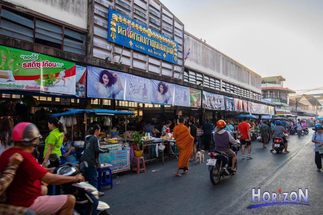 Horizon Hotel Surat Thani Extérieur photo